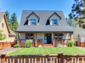  Sisters Locust Lane Retreat  Систерс